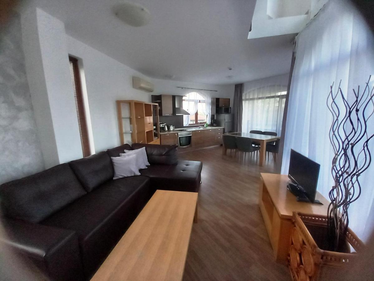 Къща За Гости Мускат 2 Aheloy ภายนอก รูปภาพ